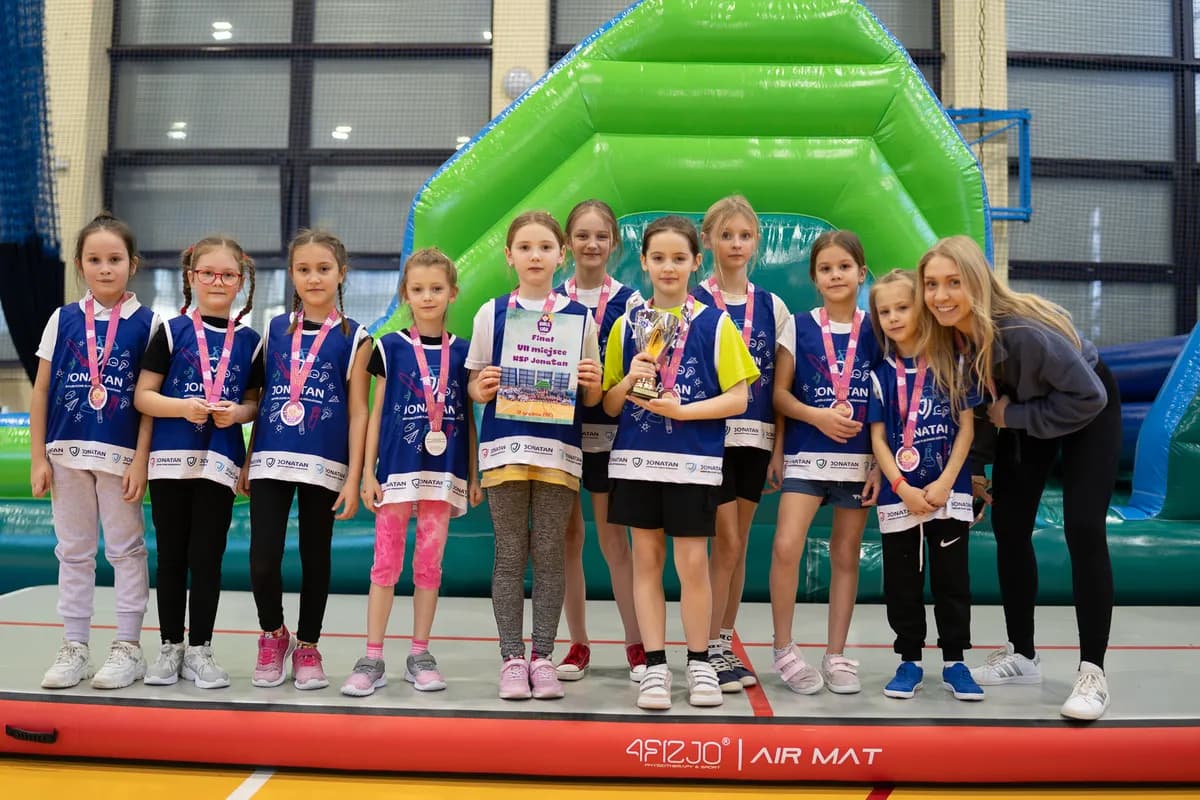 Girls Liga - zdjęcie 8 (8 of 17)